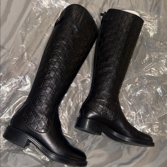 Gucci Women's Black Over the Knee Boots - Picture 7 of 7